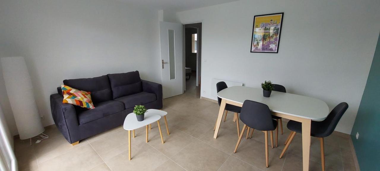 Ferienwohnung Chez Julie Saint-Raphaël Exterior foto